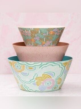Tate and Zoey Rainbow Love Bamboo Nesting Bowls